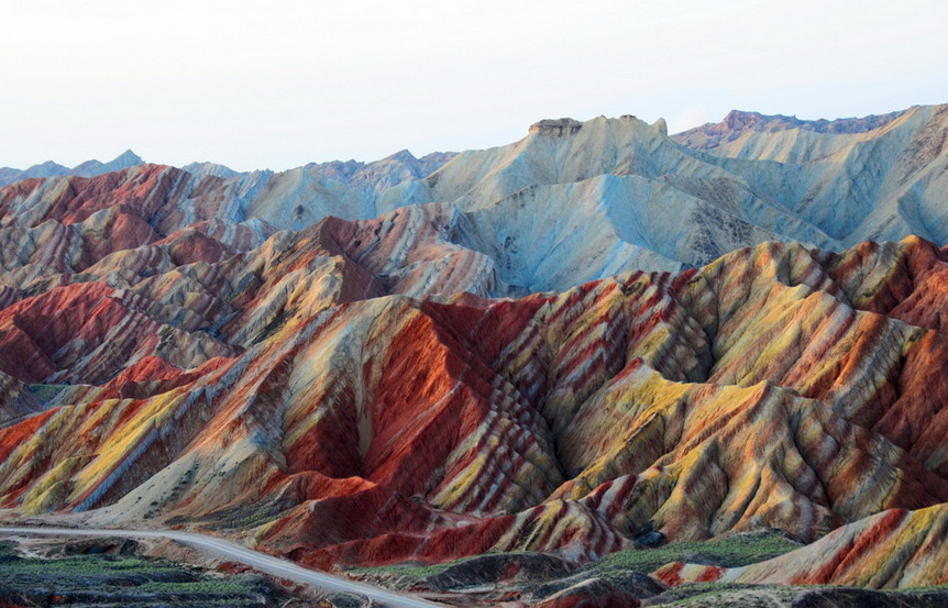 Цветные горы Данься